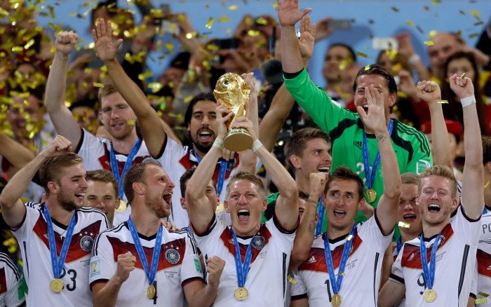 Andr Sch rrle Arms Up Bastian Schweinsteiger FIFA World Cup 2k