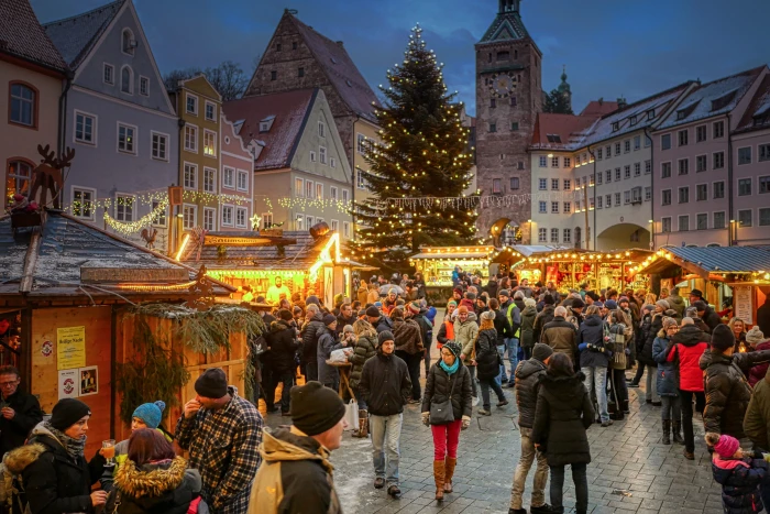 christmas market landsberg am lech historic center tower 2k 4k 5k