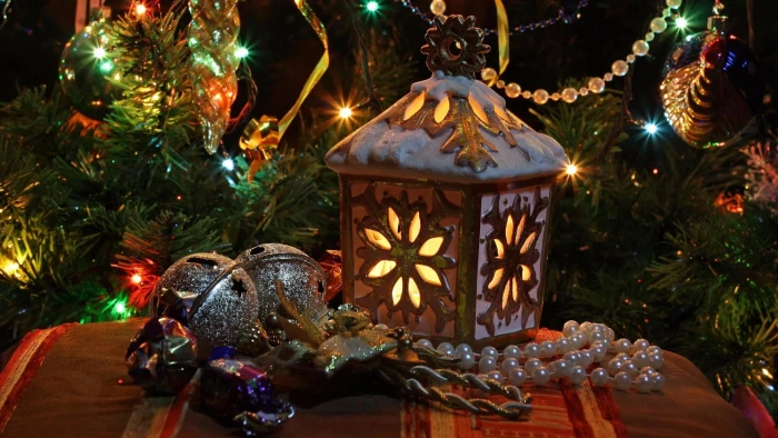 lantern light lighting christmas decoration pearl tree 2k
