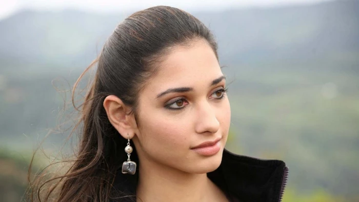 actress babe bhatia bollywood model tamanna