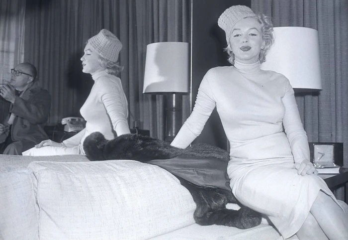 actress blonde marilyn monroe