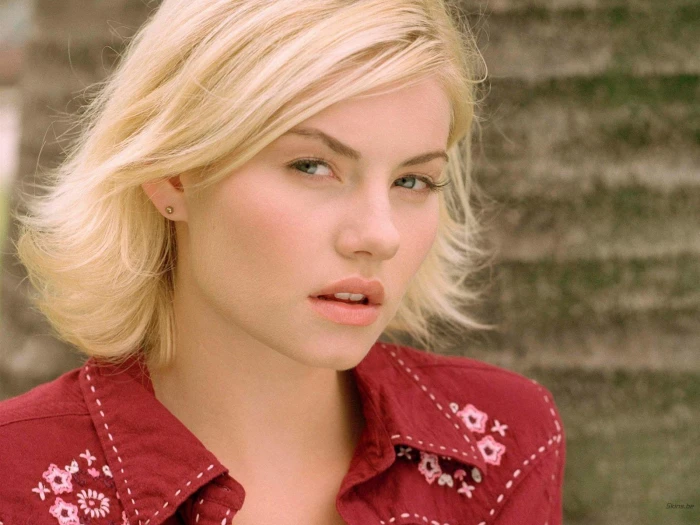 actress blondes cuthbert elisha women