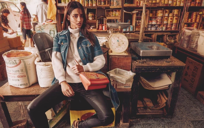 Actresses Disha Patani Bollywood Brunette Model Woman