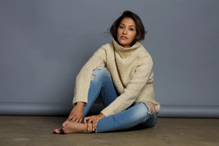 Actresses Janina Gavankar American Brown Eyes Brunette