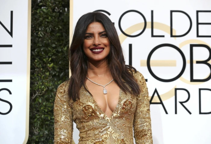 Actresses Priyanka Chopra Brown Eyes Brunette Indian Lipstick