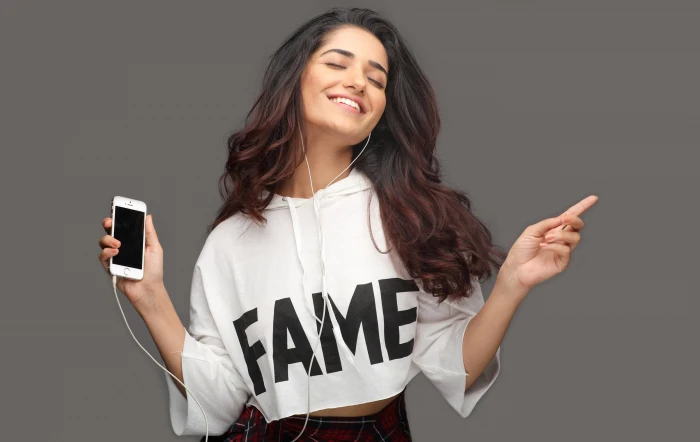 Actresses Ruhani Sharma Brunette Girl Indian Model Smile 2k