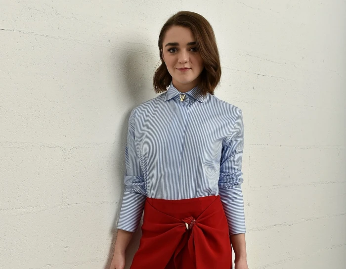 Actresses Maisie Williams Brunette English