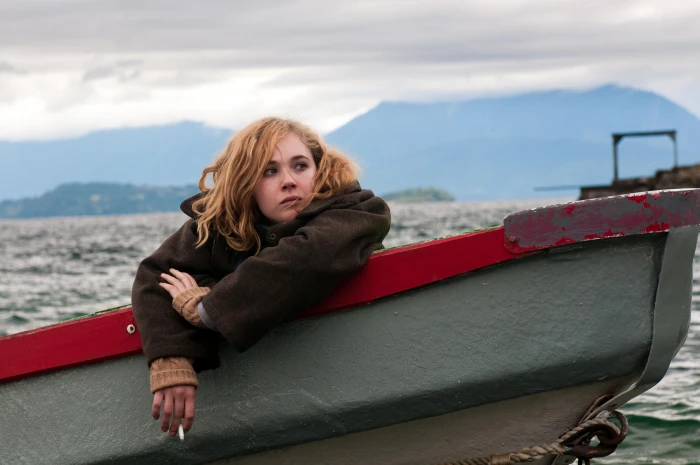 Juno Temple actress smoking rowboat women film stills 2k 4k