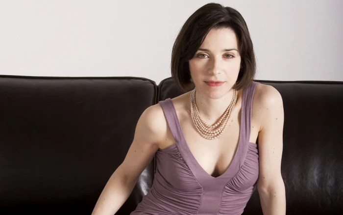 Sally Hawkins actress brunette brown eyes pink lipstick