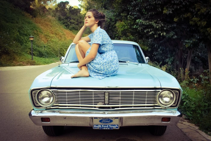 Actresses Zoey Deutch Brown Eyes Brunette