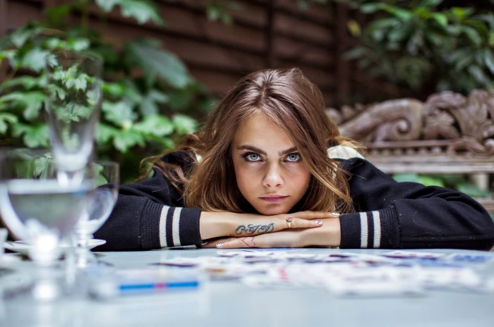 Cara Delavingne Delevingne actress model blonde face 2k