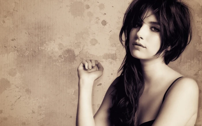 Emma Roberts women brunette portrait looking at viewer