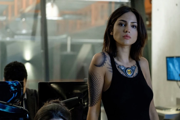 Eiza Gonzalez women actress brunette short hair dark