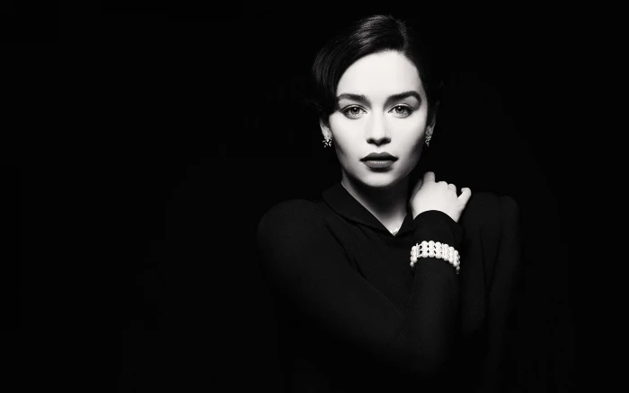 Emilia Clarke Actress celebrity celebs babe hollywood