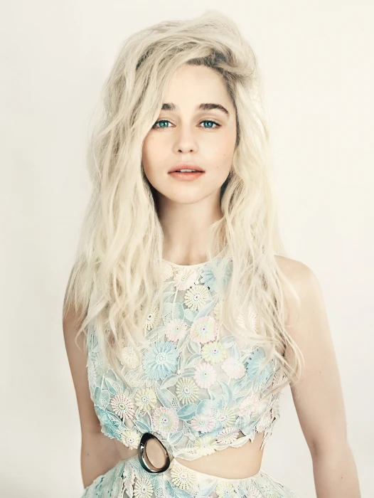 Emilia Clarke women actress 34