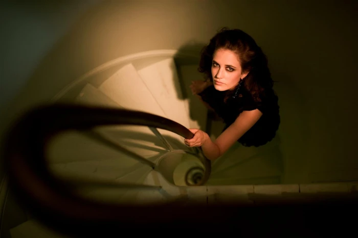 Eva Green women actress top view staircase brunette makeup 2k