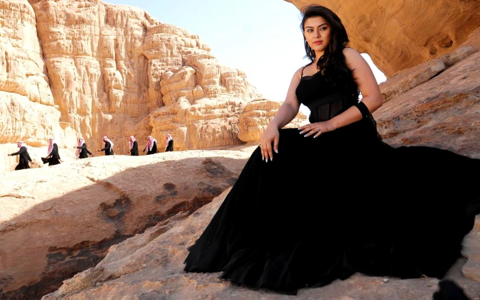 Hansika Motwani In Black Dress women's red sleeveless dress