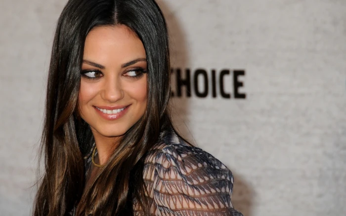 Mila Kunis actress girl smile 46