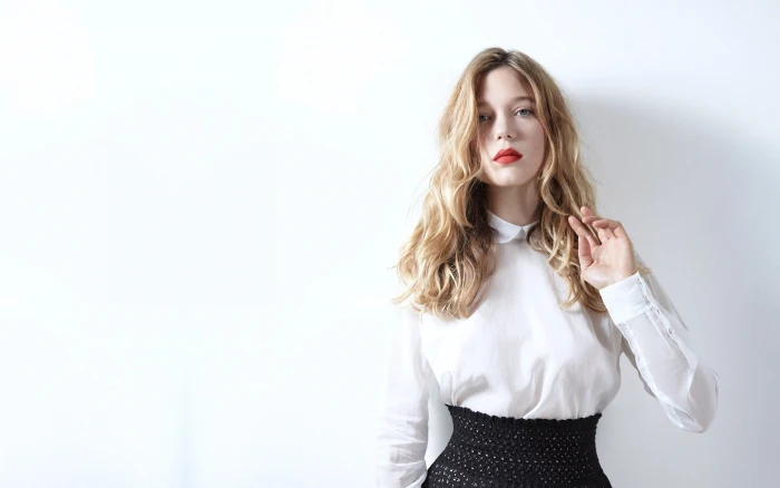 lea seydoux actress women celebrity simple background looking at viewer blonde james bond