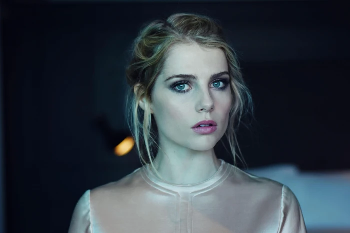 Lucy Boynton women actress green eyes British blonde 2k