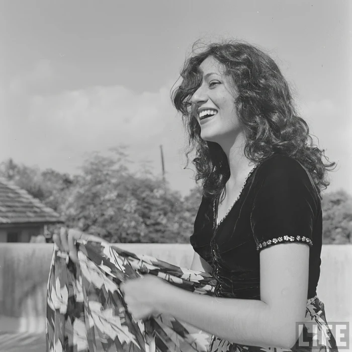 madhubala indian women actress monochrome magazine cover 2k