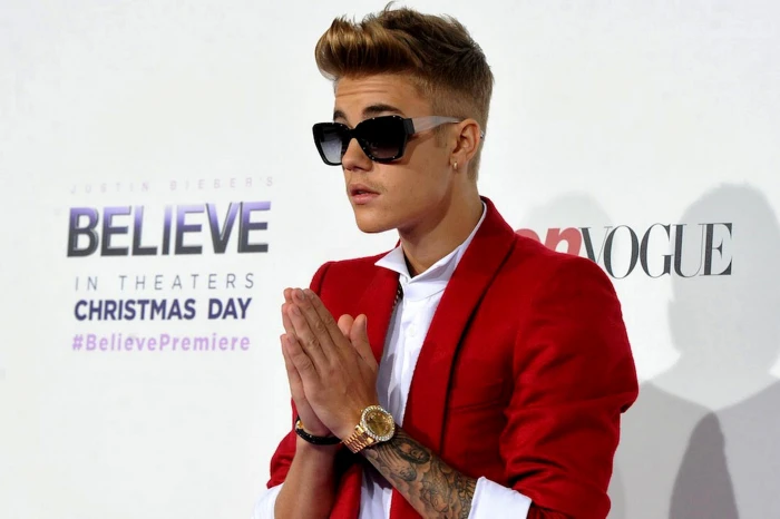 New Look Justin bieber celebrity celebrities actress 2k