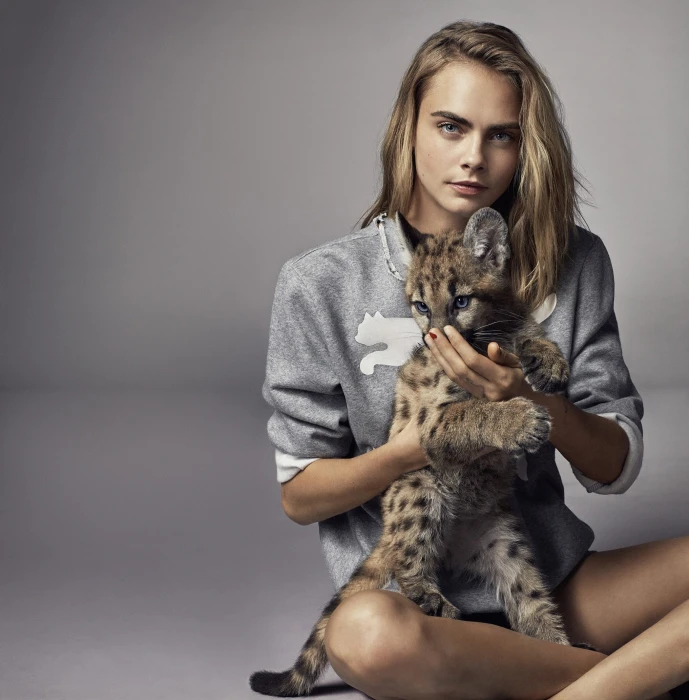 pumas blu eyes model Cara Delevingne actress blonde women 2k