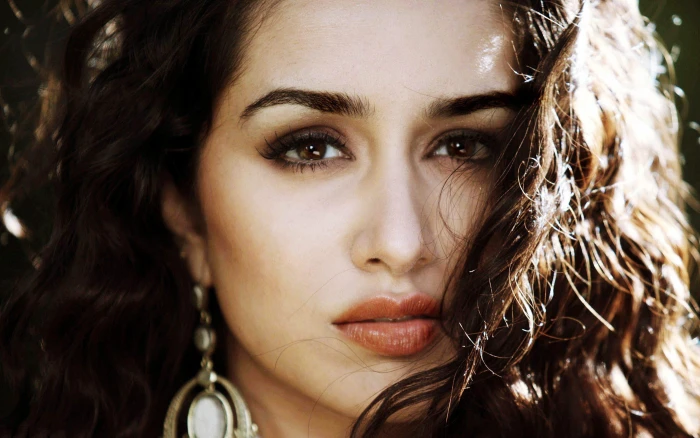 Shraddha Kapoor Face actress 2k