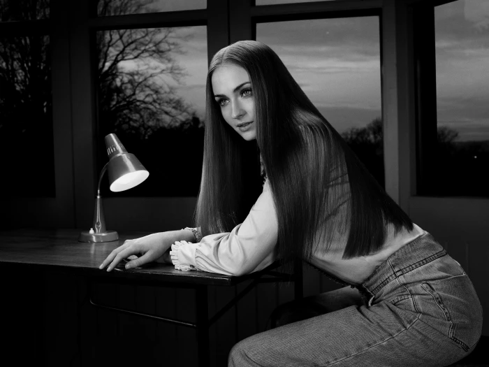 Sophie Turner actress redhead monochrome women indoors 2k