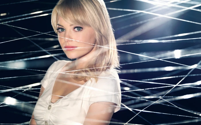 woman wearing white plunging neckline shirt Spider Man movies 2k