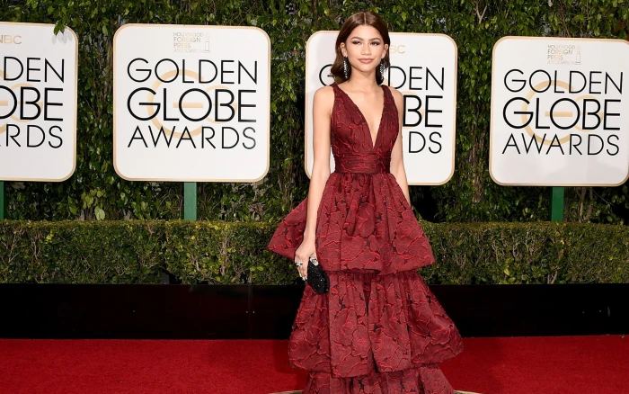 Zendaya Golden Globe Awards women's red deep v neck sleeveless layered gown 98