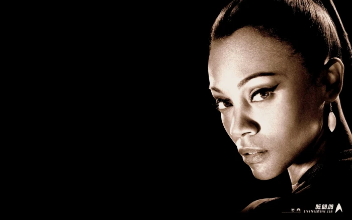 Zoe Saldana Star Trek black background actress ebony Nyota Uhura 2k