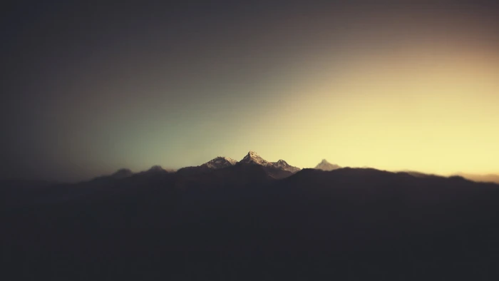 silhouette minimalism annapurna Himalayas sunlight nature 2k