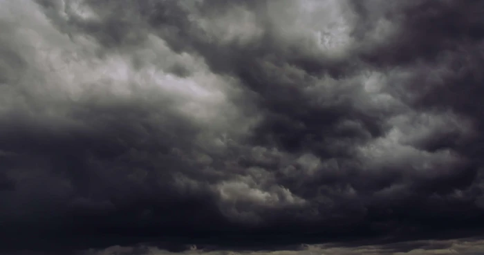 dark clouds storm thunderstorm cloud sky 2k 4k