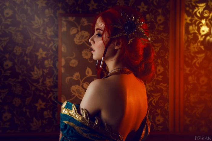 Helly von Valentine The Witcher model cosplay Triss Merigold