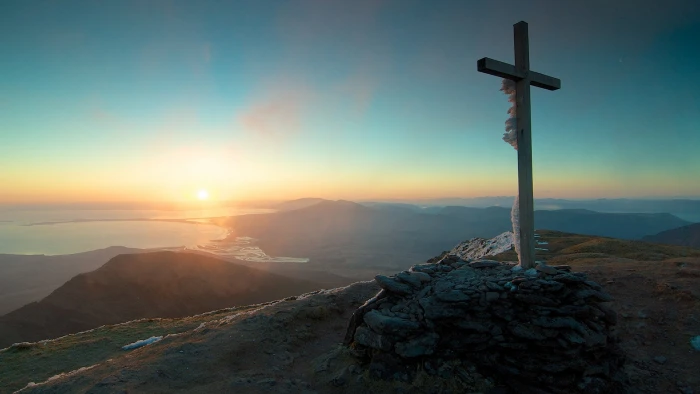 catholic landscape sky mountains cross nature sunset 2k