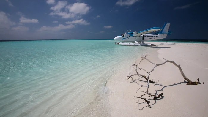 beach airplane hydroplane tropical sea Maldives 2k