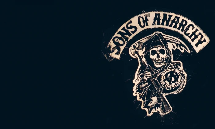 Sons of Anarchy logo skull typography copy space no people 2k