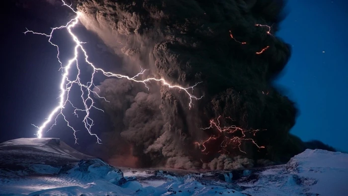 thunder storm thunderstorm lightning snow mountain mountains 2k