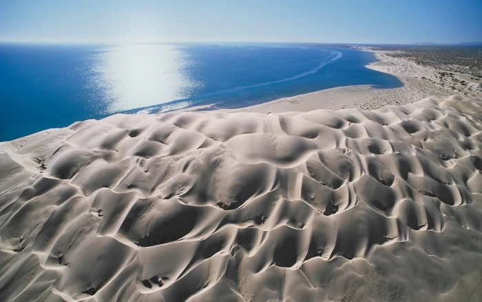 white and blue floral mattress landscape beach nature dune 2k