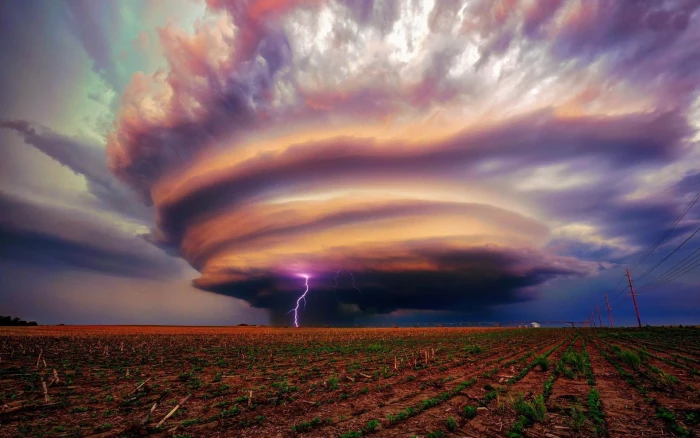 lightning in a tornado Nature HD Wallpaper wallpaper 2k
