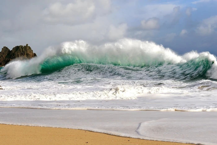ocean wave wallpaper waves storm coast bad weather force 2k