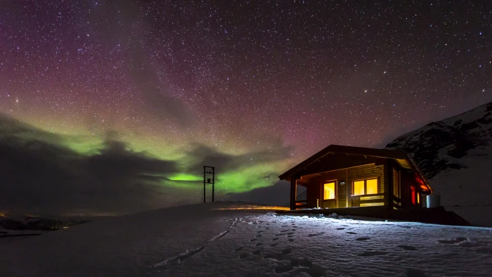 Aurora Borealis Northern Lights Night Green Stars Cabin House Snow Winter HD 2k