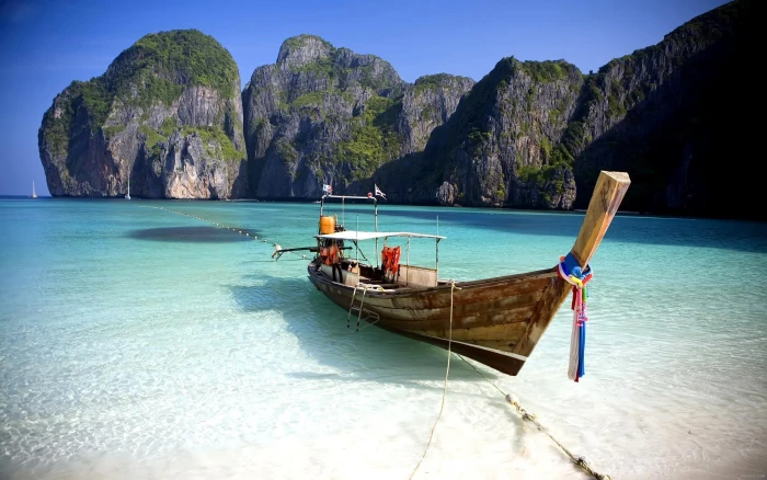 Small boat on the beach brown wooden holiday summer sand 2k