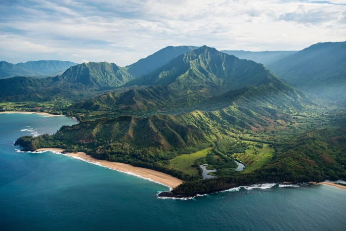 untitled nature Hawaii landscape mountains clouds water 2k