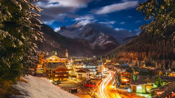 snow night lights trento europe italy fassa valley canazei 2k