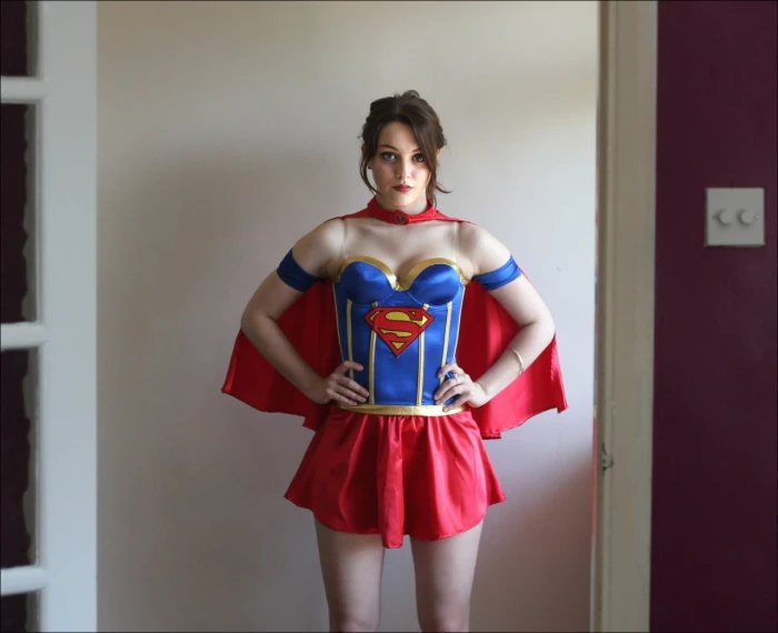 brunette cosplay Imogen Dyer superhero