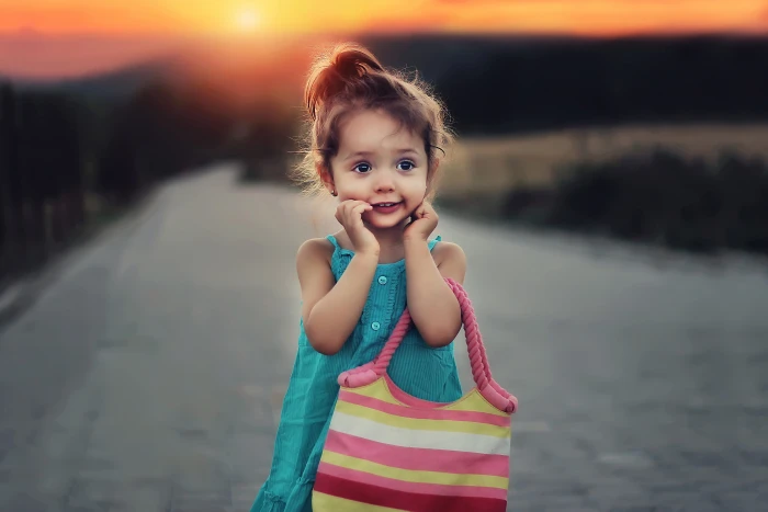 Child with bag at sunset people children family girl kid 2k 4k 5k