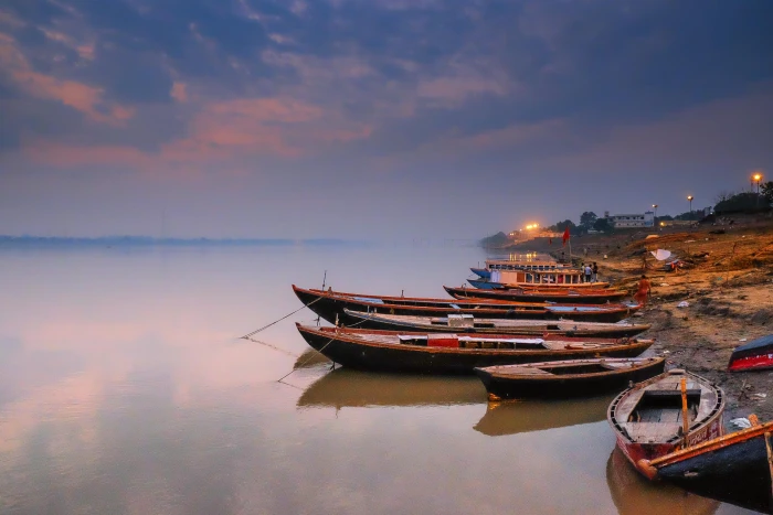 fishing boats near seashore ganges Street Varanasi 2k