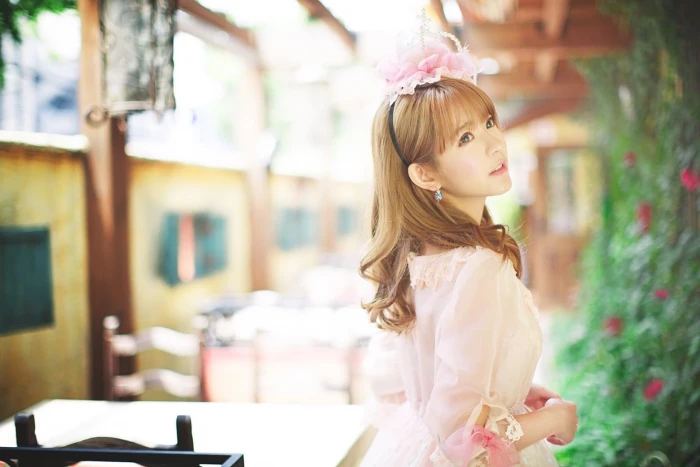 Yurisa Chan Korean model women Asian one person hair 2k